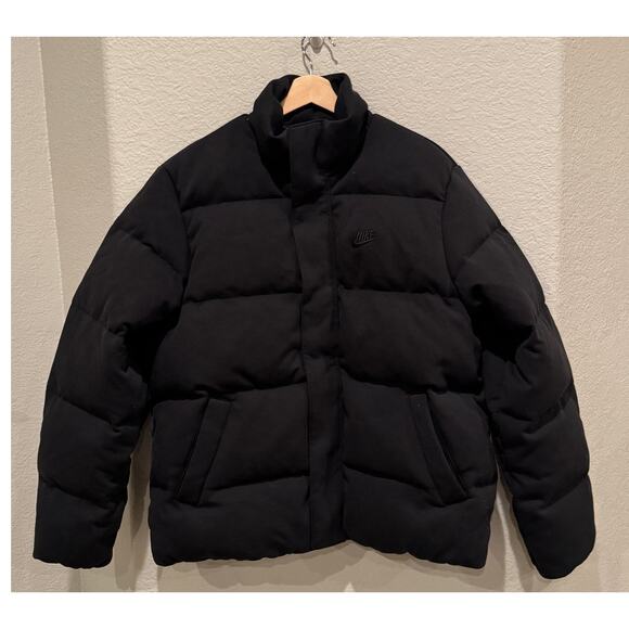 Nike Sportswear Tech Men's Oversized Puffer Jacket Size Medium - Picture 12 of 13